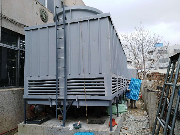 中央空調(diào)涼水塔也叫冷卻塔的說明